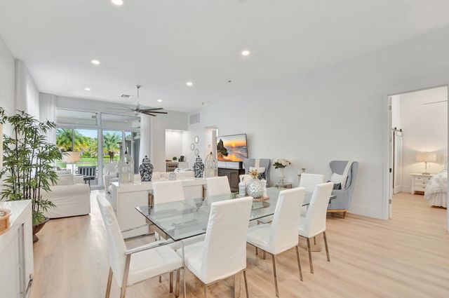 6609 NW 24th Avenue, Boca Raton, FL 33496