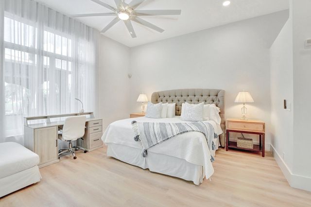 6609 NW 24th Avenue, Boca Raton, FL 33496