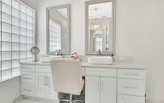 6609 NW 24th Avenue, Boca Raton, FL 33496