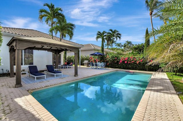 6609 NW 24th Avenue, Boca Raton, FL 33496
