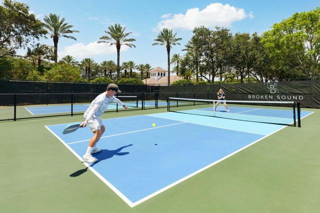 6609 NW 24th Avenue, Boca Raton, FL 33496