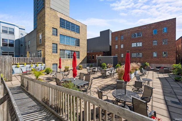 113 W Wayne St Apt 412, Fort Wayne, IN 46802