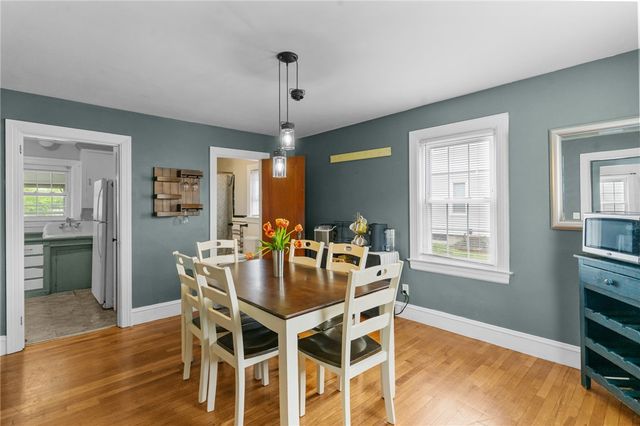 95 George Arden Avenue, Warwick, RI 02886