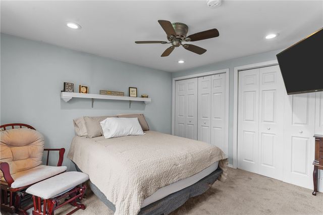 95 George Arden Avenue, Warwick, RI 02886