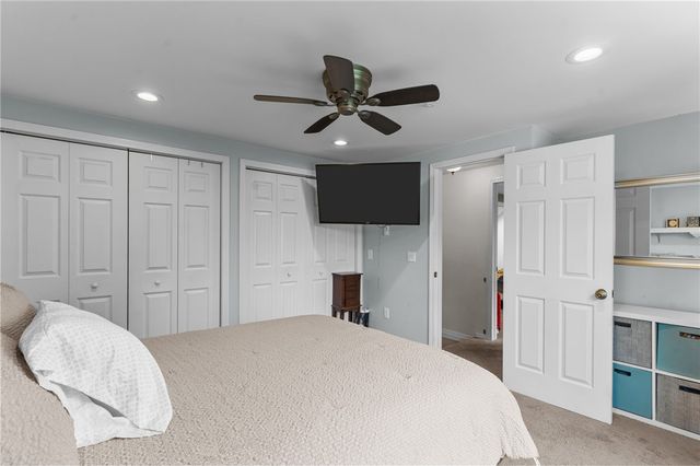 95 George Arden Avenue, Warwick, RI 02886