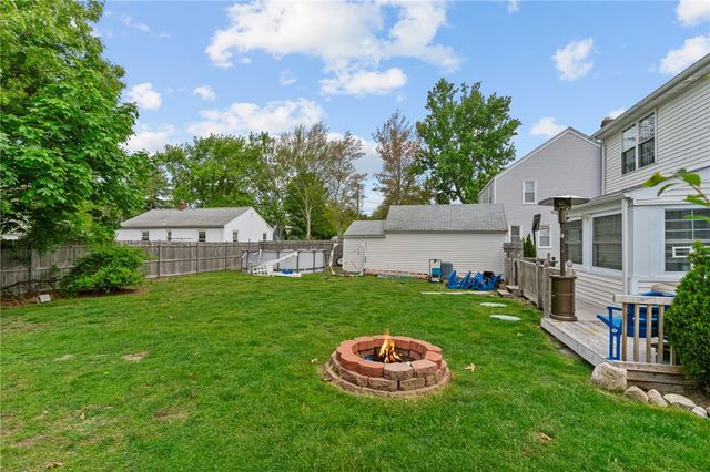 95 George Arden Avenue, Warwick, RI 02886