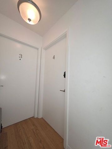 109 Brooks Avenue 4, Venice (los Angeles), CA 90291