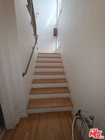 109 Brooks Avenue 4, Venice (los Angeles), CA 90291