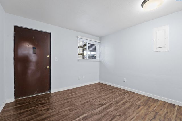 303 Gage Blvd Apt 122, Richland, WA 99352