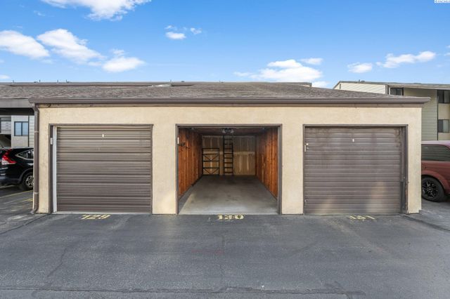 303 Gage Blvd Apt 122, Richland, WA 99352