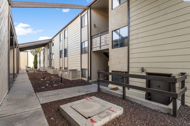 303 Gage Blvd Apt 122, Richland, WA 99352