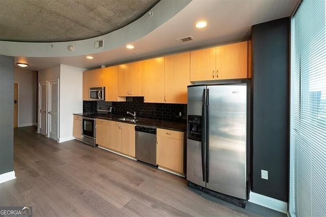 400 W Peachtree Street 2310, Atlanta, GA 30308