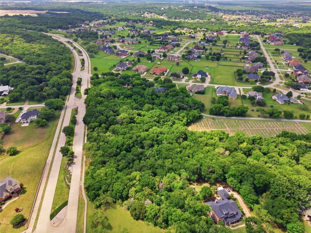 1557 Lake Ridge Parkway, Cedar Hill, TX 75104