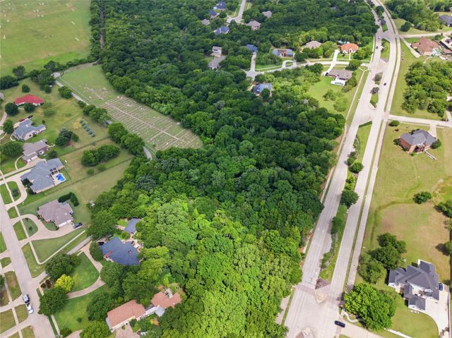 1557 Lake Ridge Parkway, Cedar Hill, TX 75104
