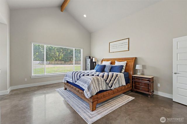 2222 215th Street E, Spanaway, WA 98387