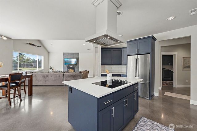 2222 215th Street E, Spanaway, WA 98387
