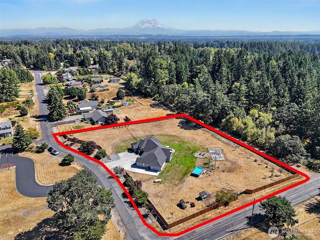 2222 215th Street E, Spanaway, WA 98387