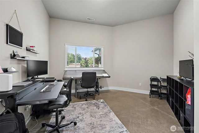 2222 215th Street E, Spanaway, WA 98387
