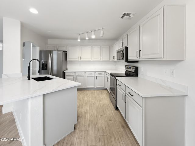1337 E STIRRUP Lane, San Tan Valley, AZ 85143