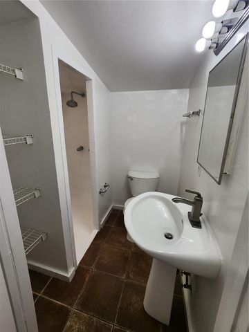 309 W COMANCHE AVENUE C, Tampa, FL 33604