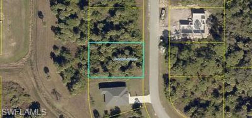 8007 Windswept CIR, LABELLE, FL 33935 — exterior