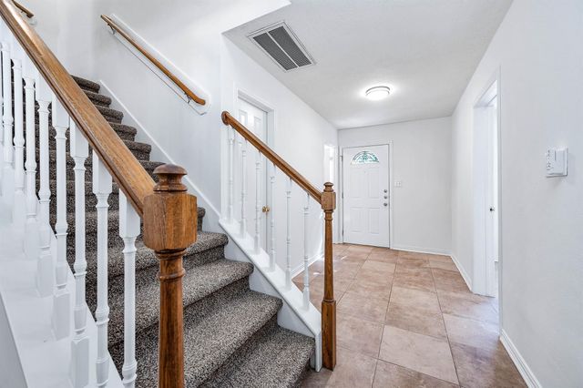 1627 Sterling Village Drive, Spring, TX 77386