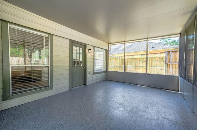 1627 Sterling Village Drive, Spring, TX 77386
