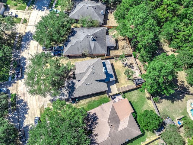 1627 Sterling Village Drive, Spring, TX 77386