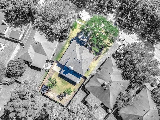 1627 Sterling Village Drive, Spring, TX 77386