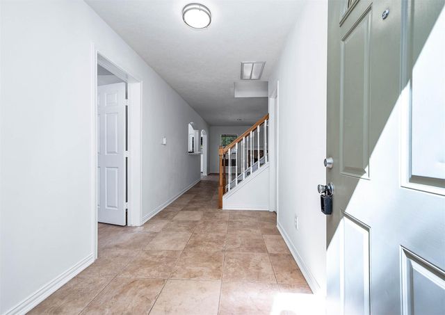 1627 Sterling Village Drive, Spring, TX 77386