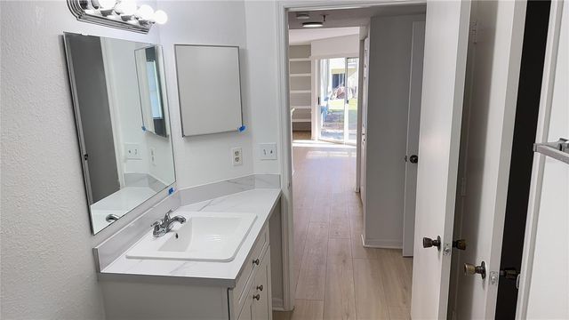 7350 WESTPOINTE BOULEVARD 213, Orlando, FL 32835