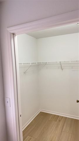 7350 WESTPOINTE BOULEVARD 213, Orlando, FL 32835