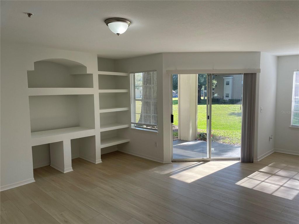 7350 WESTPOINTE BOULEVARD 213, Orlando, FL 32835