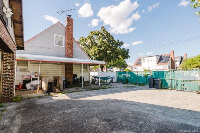 156-18 137th Avenue, Jamaica, NY 11434