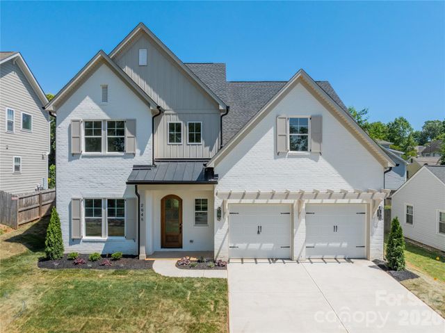 2648 Roslyn Avenue, Charlotte, NC 28208