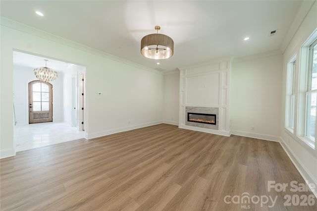 2648 Roslyn Avenue, Charlotte, NC 28208