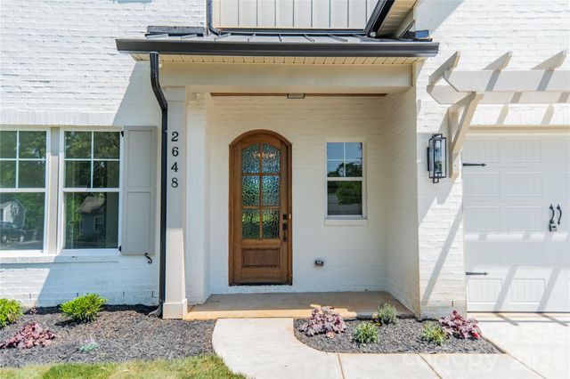 2648 Roslyn Avenue, Charlotte, NC 28208