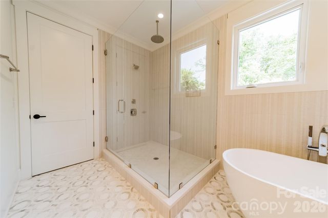 2648 Roslyn Avenue, Charlotte, NC 28208