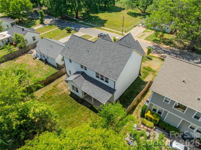 2648 Roslyn Avenue, Charlotte, NC 28208