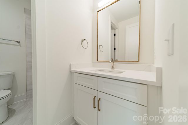 2648 Roslyn Avenue, Charlotte, NC 28208