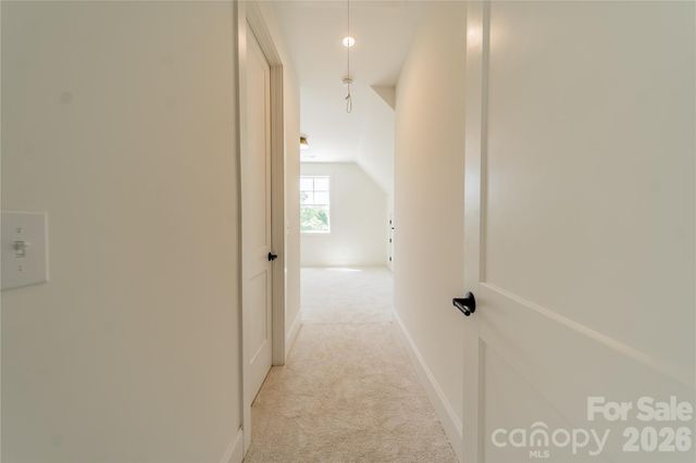 2648 Roslyn Avenue, Charlotte, NC 28208
