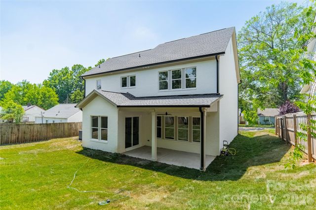 2648 Roslyn Avenue, Charlotte, NC 28208