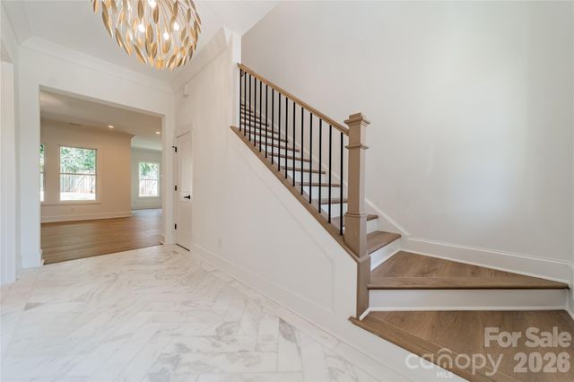 2648 Roslyn Avenue, Charlotte, NC 28208
