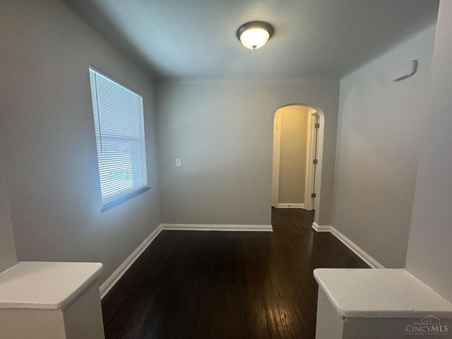 7849 Seward Avenue, Mt Healthy, OH 45231