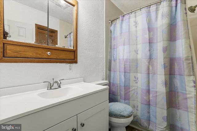 55 MOROSKO LN, Berkeley Springs, WV 25411