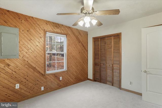 55 MOROSKO LN, Berkeley Springs, WV 25411