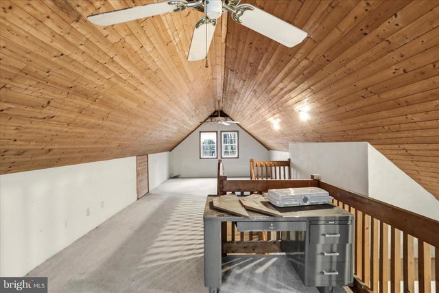 55 MOROSKO LN, Berkeley Springs, WV 25411