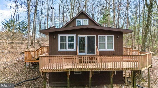 55 MOROSKO LN, Berkeley Springs, WV 25411