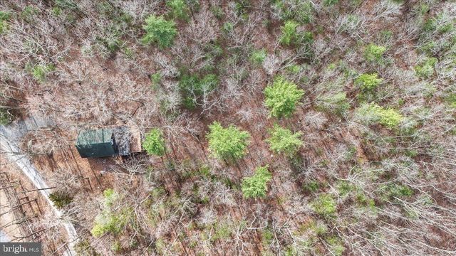 55 MOROSKO LN, Berkeley Springs, WV 25411