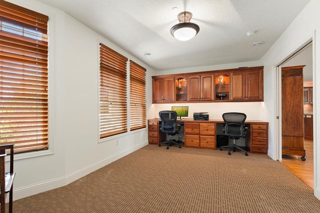 21957 Minnetonka Boulevard 17, Excelsior, MN 55331